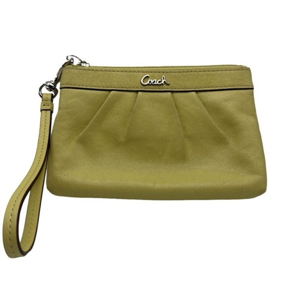 Coach Handbags - COACH Wristlet